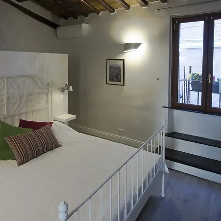 Apartment Pantheon Secret *